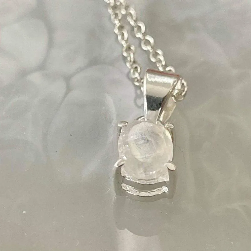 Bijou Moonstone Pendant