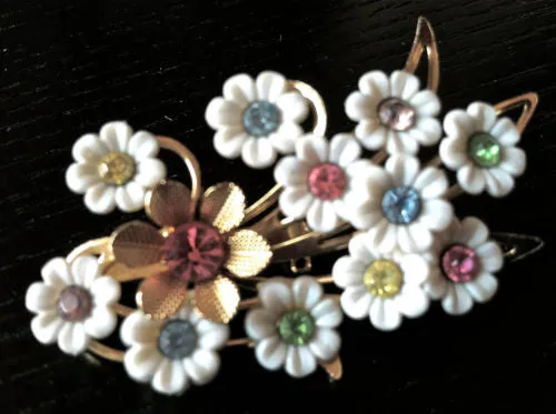 Emmons Floral Elegance: Vintage Jewelry Brooch Pin