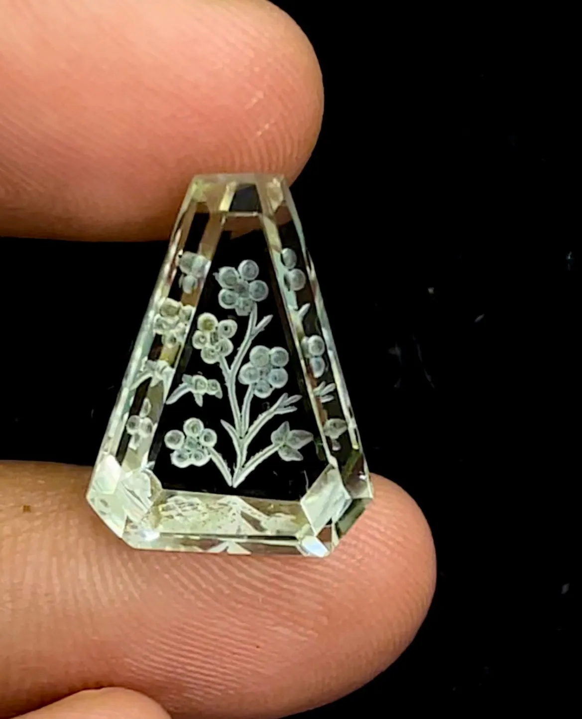 Green Amethyst Fabulous Handcarved Fantasy cut carving
