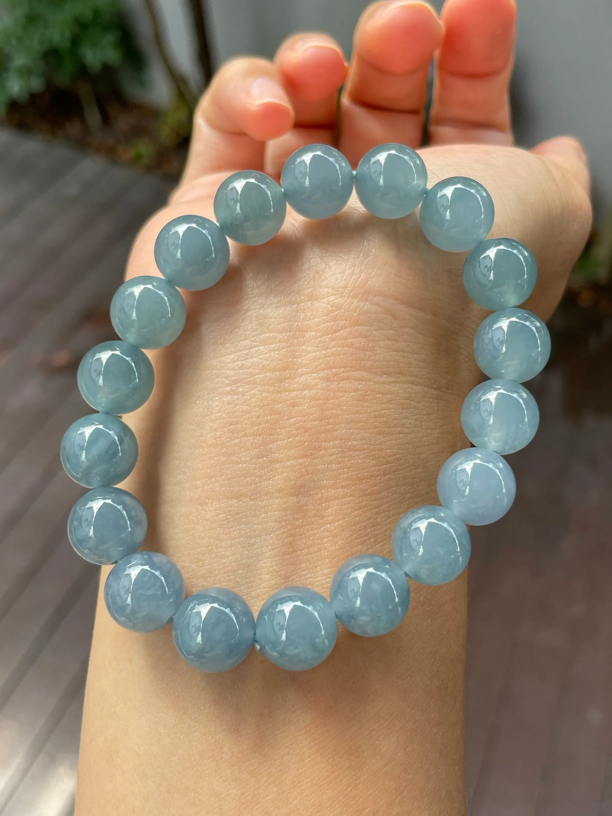 Icy Blue Jade Beads Bracelet (NJBA123)