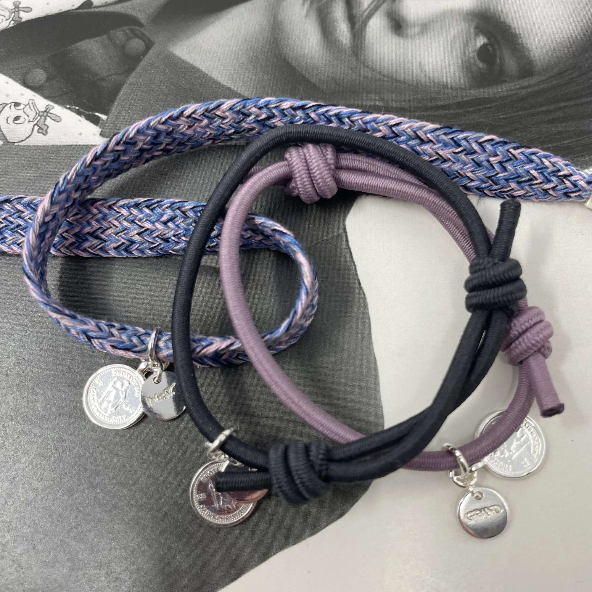 KNOT BRACELET DEEP GREY
