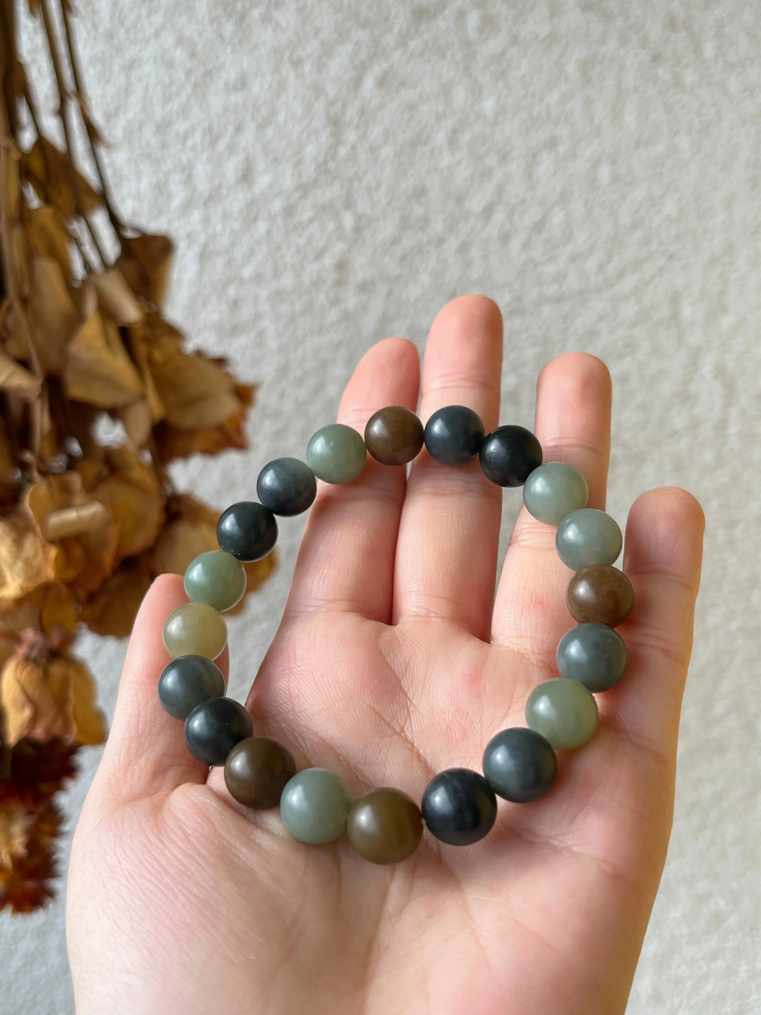 Multi-color Jade Bracelet with 10mm Beads, 和田柔光楼兰三色手串