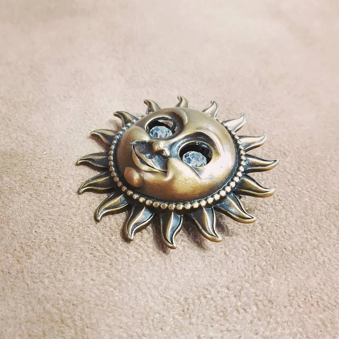 Sun face starburst brooch in bronze pewter by JJ