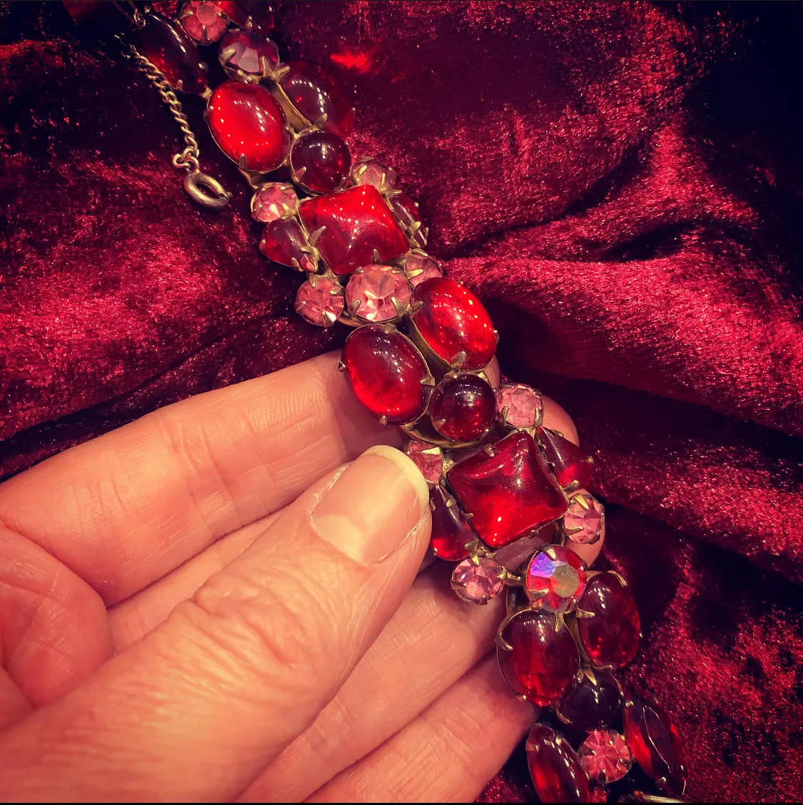 Weiss Red Vintage Glass Bracelet