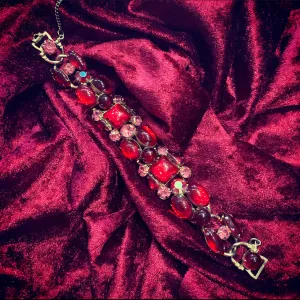 Weiss Red Vintage Glass Bracelet